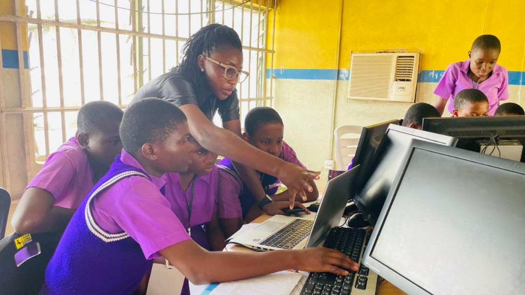 Students learning their first frames in Figma during a Mau Creative Hub UI/UX cohort session